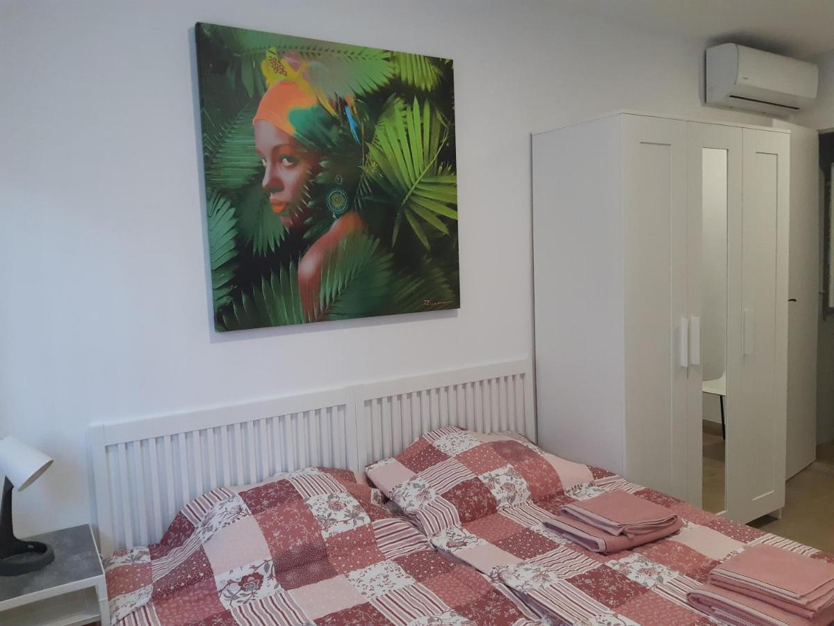 Lucky Home 1 Santa Coloma de Gramenet Bagian luar foto
