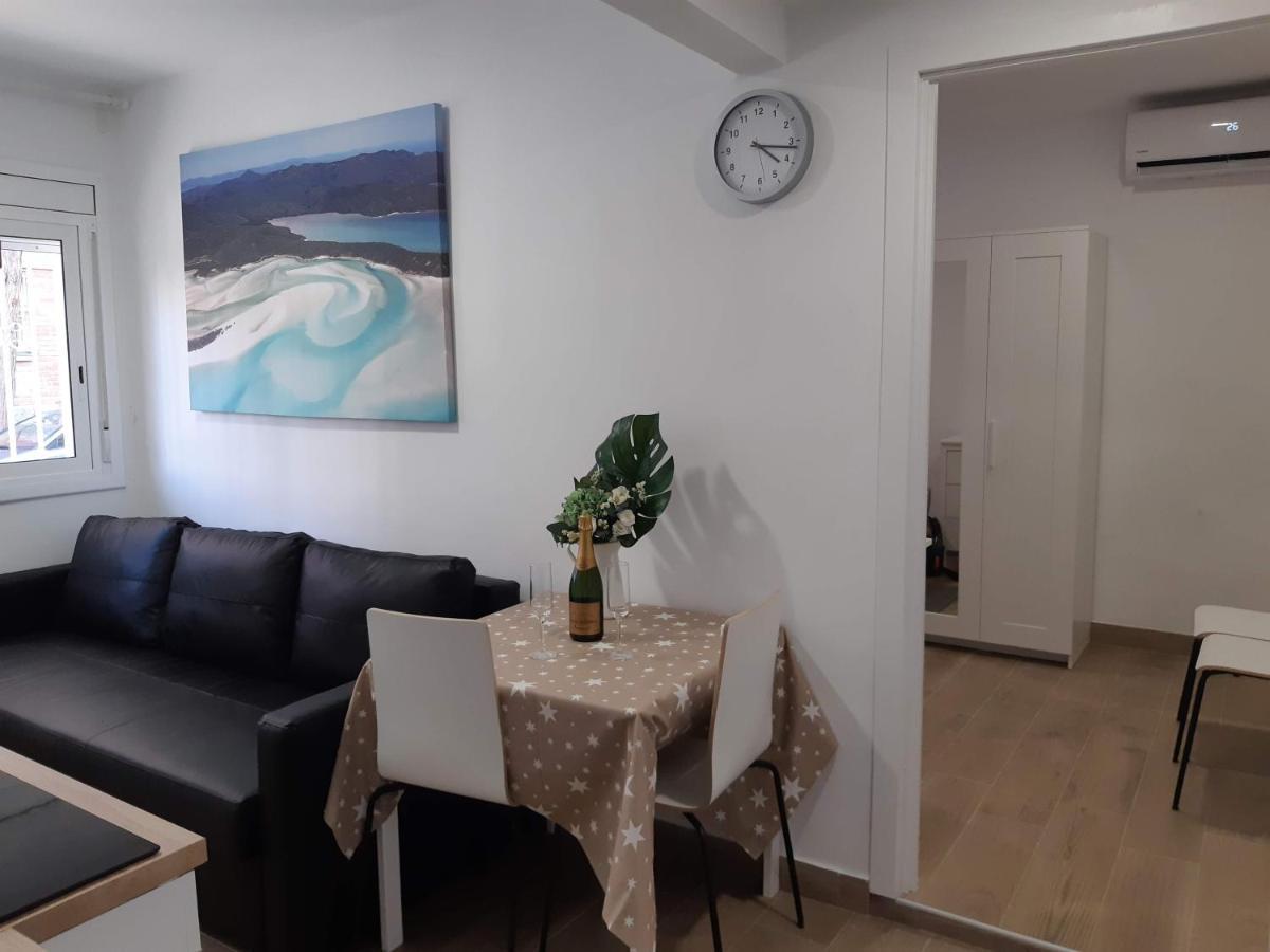 Lucky Home 1 Santa Coloma de Gramenet Bagian luar foto