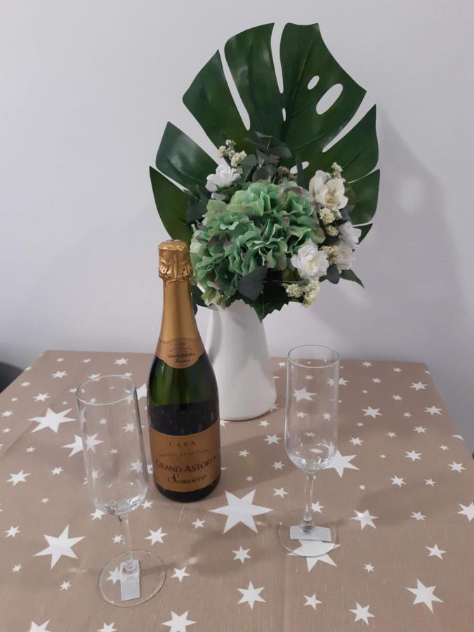 Lucky Home 1 Santa Coloma de Gramenet Bagian luar foto