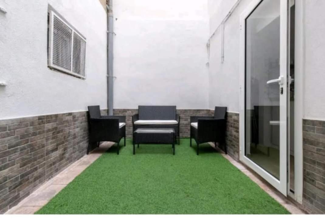 Lucky Home 1 Santa Coloma de Gramenet Bagian luar foto